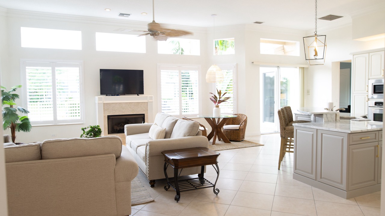 Photo of Livingroom in Longboat Key