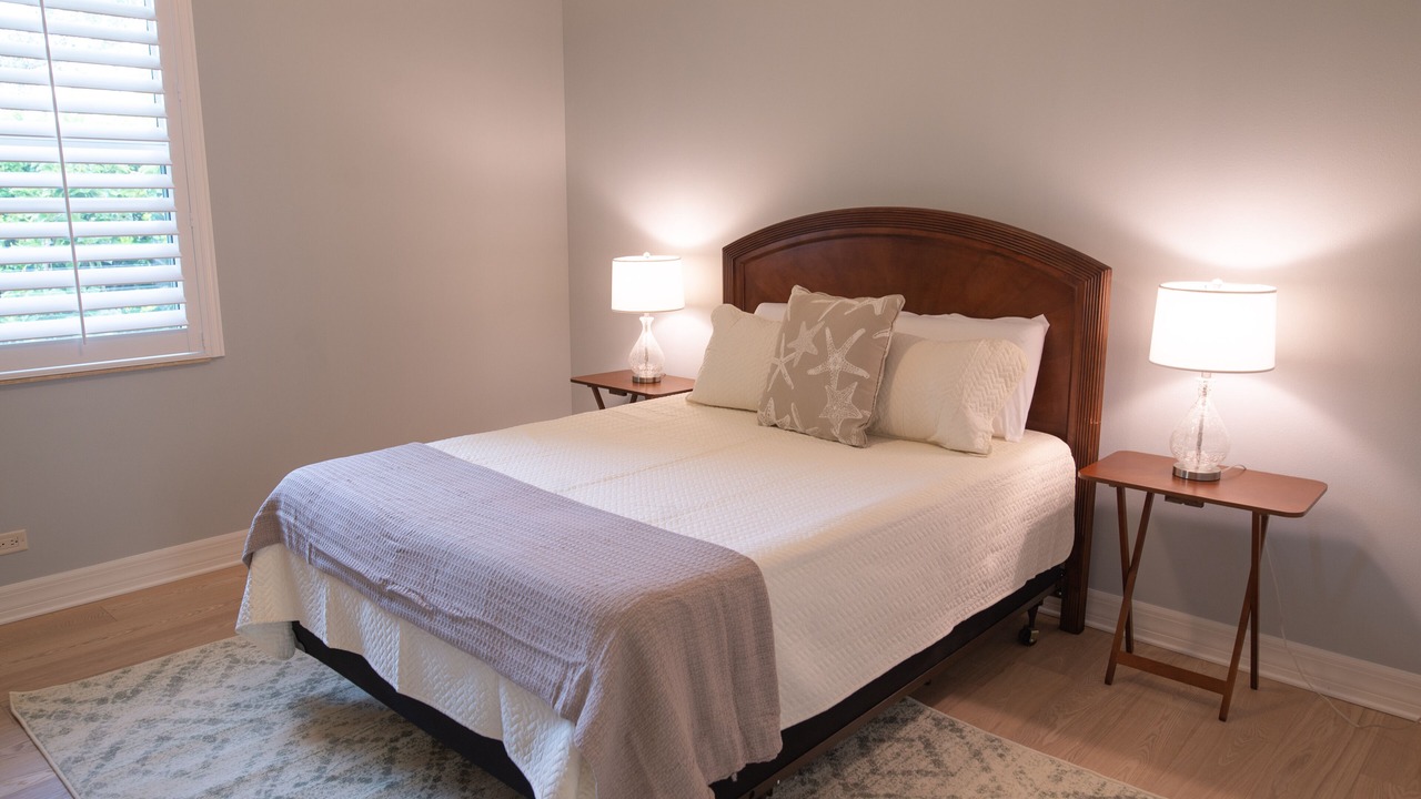 Photo of Bedroom in Longboat Key