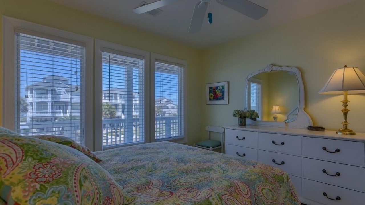 Photo of Bedroom in Holden Beach
