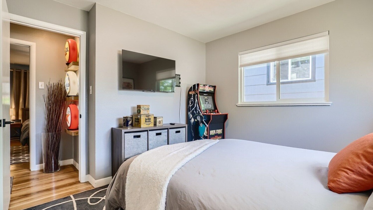 Photo of Bedroom in Virginia Village
