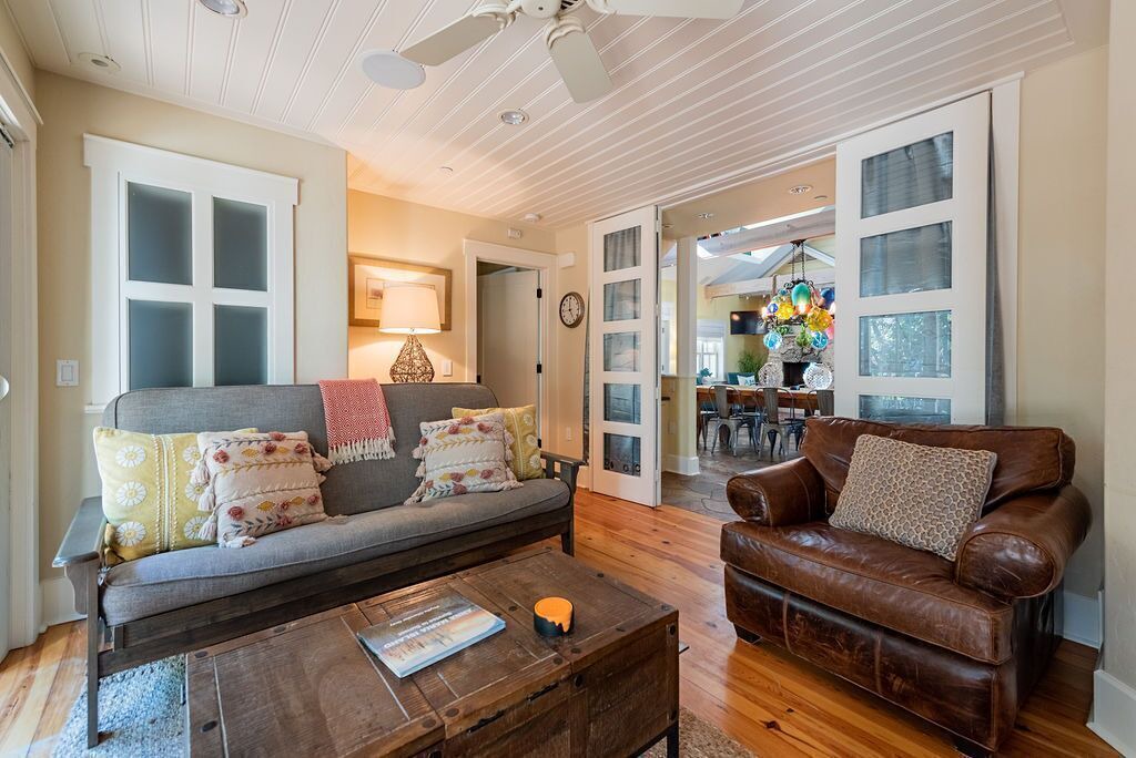Photo of Livingroom in Anna Maria