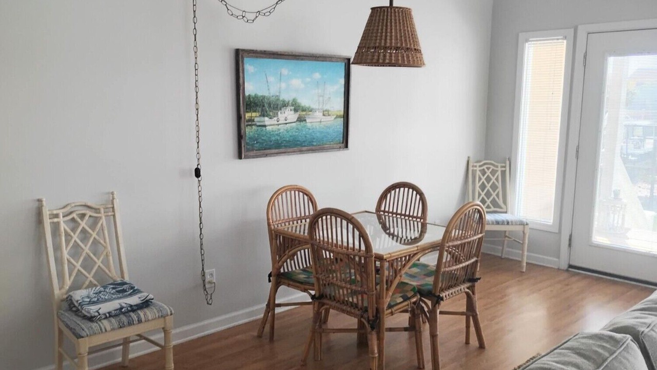 Photo of Livingroom in Ocean Isle Beach