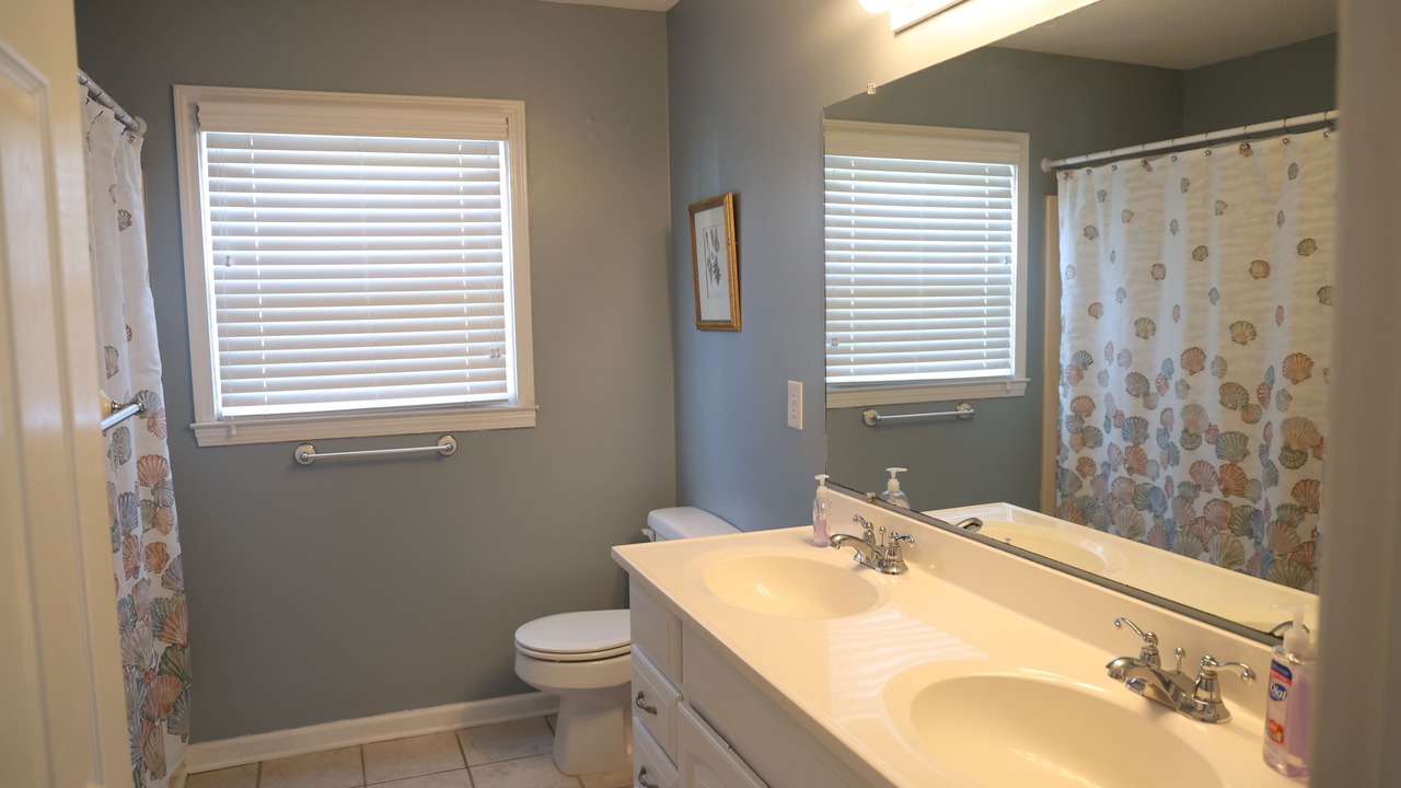 Photo of Bathroom in Ocean Isle Beach