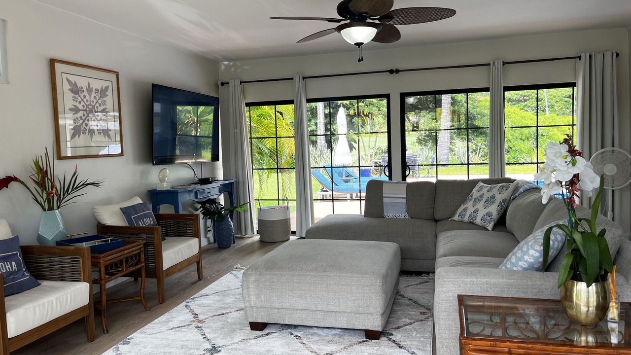 Photo of Livingroom in Keauhou
