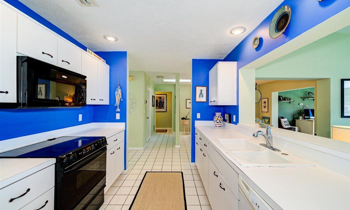 Photo of Kitchen in Harbor Bluffs
