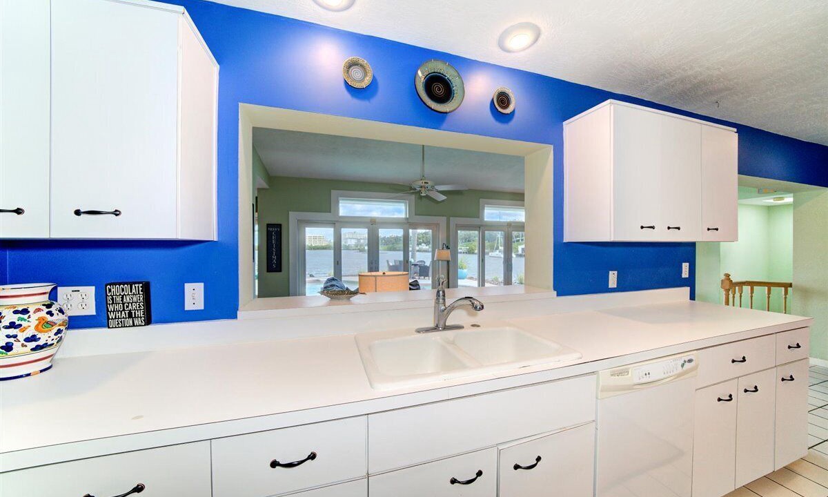 Photo of Kitchen in Harbor Bluffs