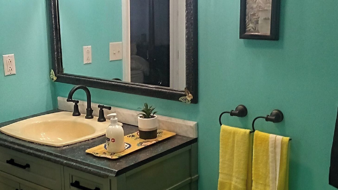 Photo of Bathroom in Sunset Beach