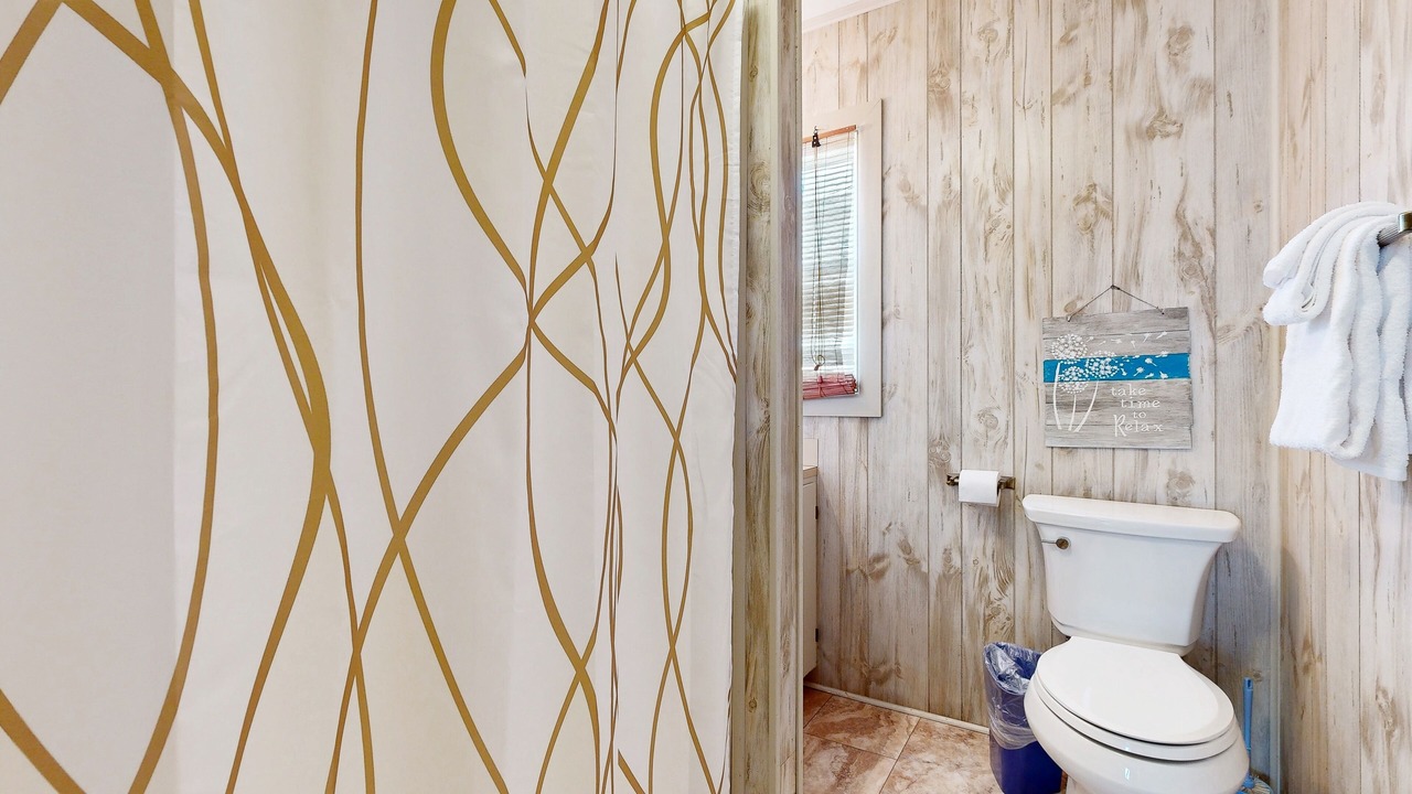 Photo of Bathroom in Holden Beach