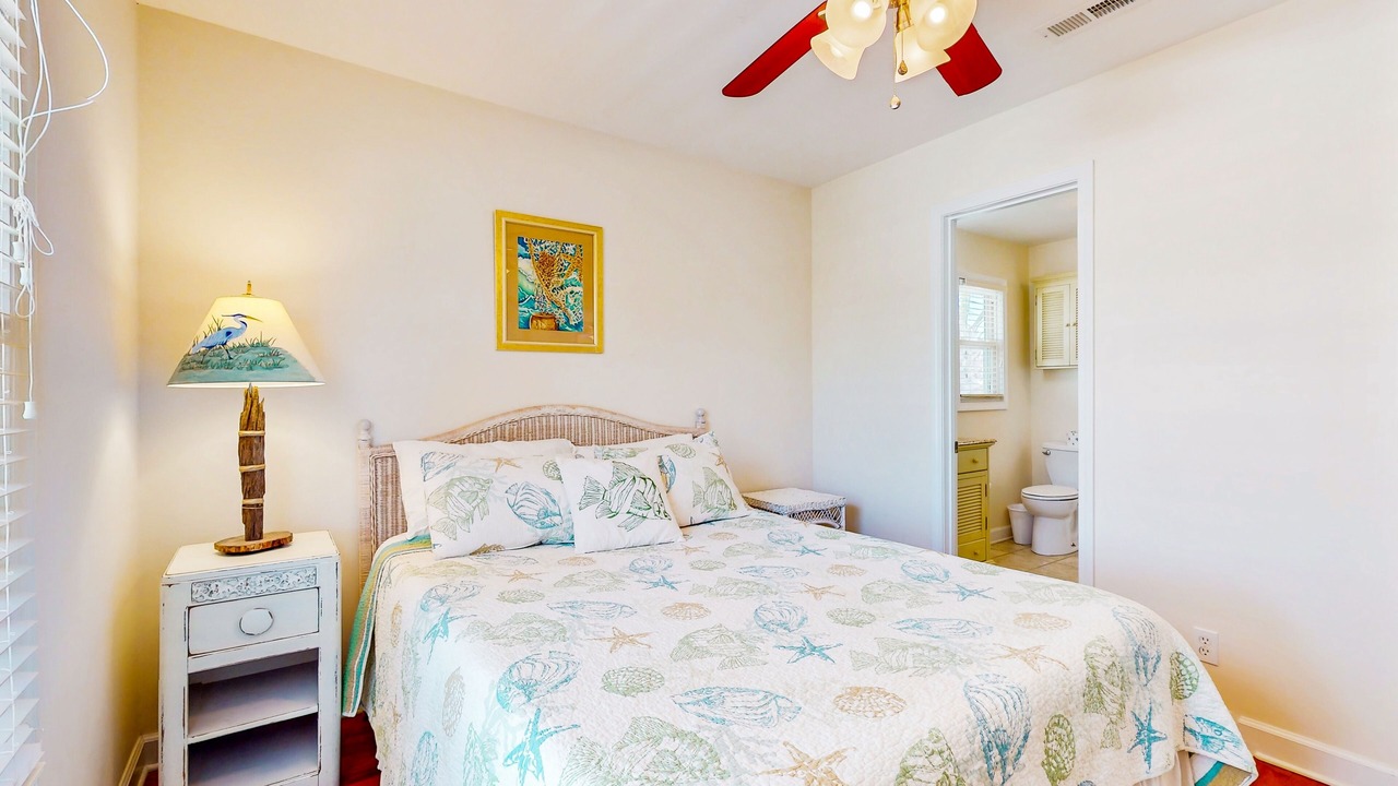 Photo of Bedroom in Holden Beach