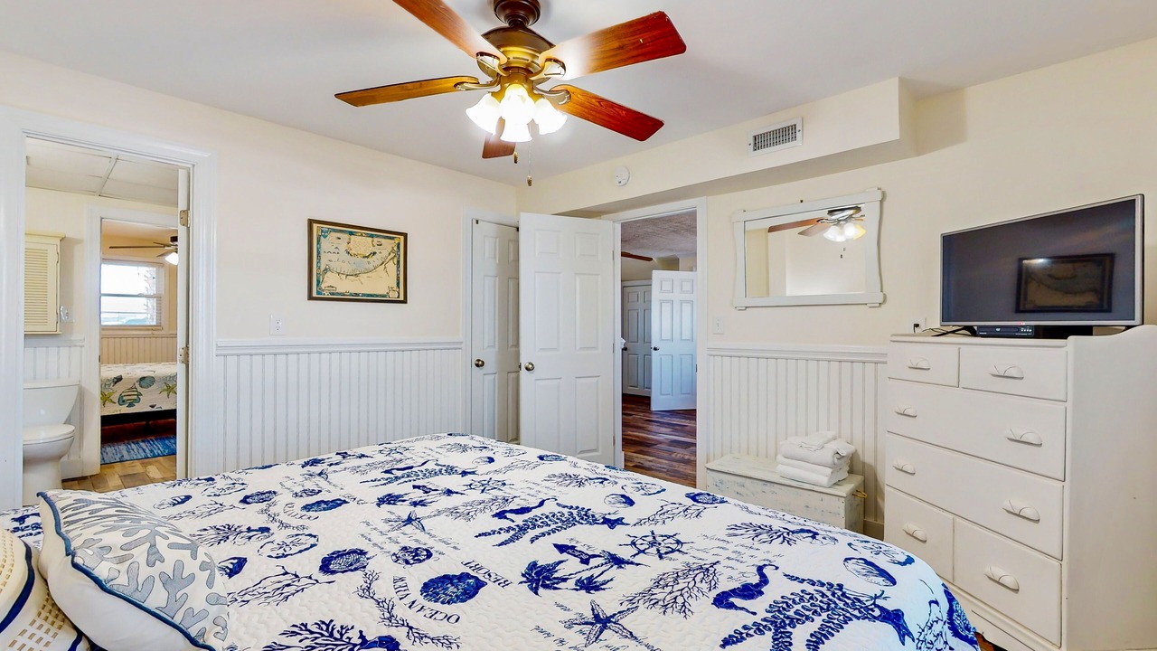 Photo of Bedroom in Holden Beach