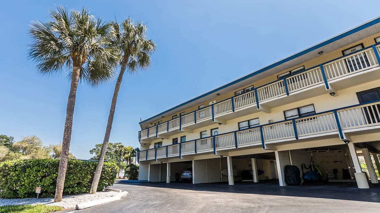 Photo of Outdoor in Capri Isle