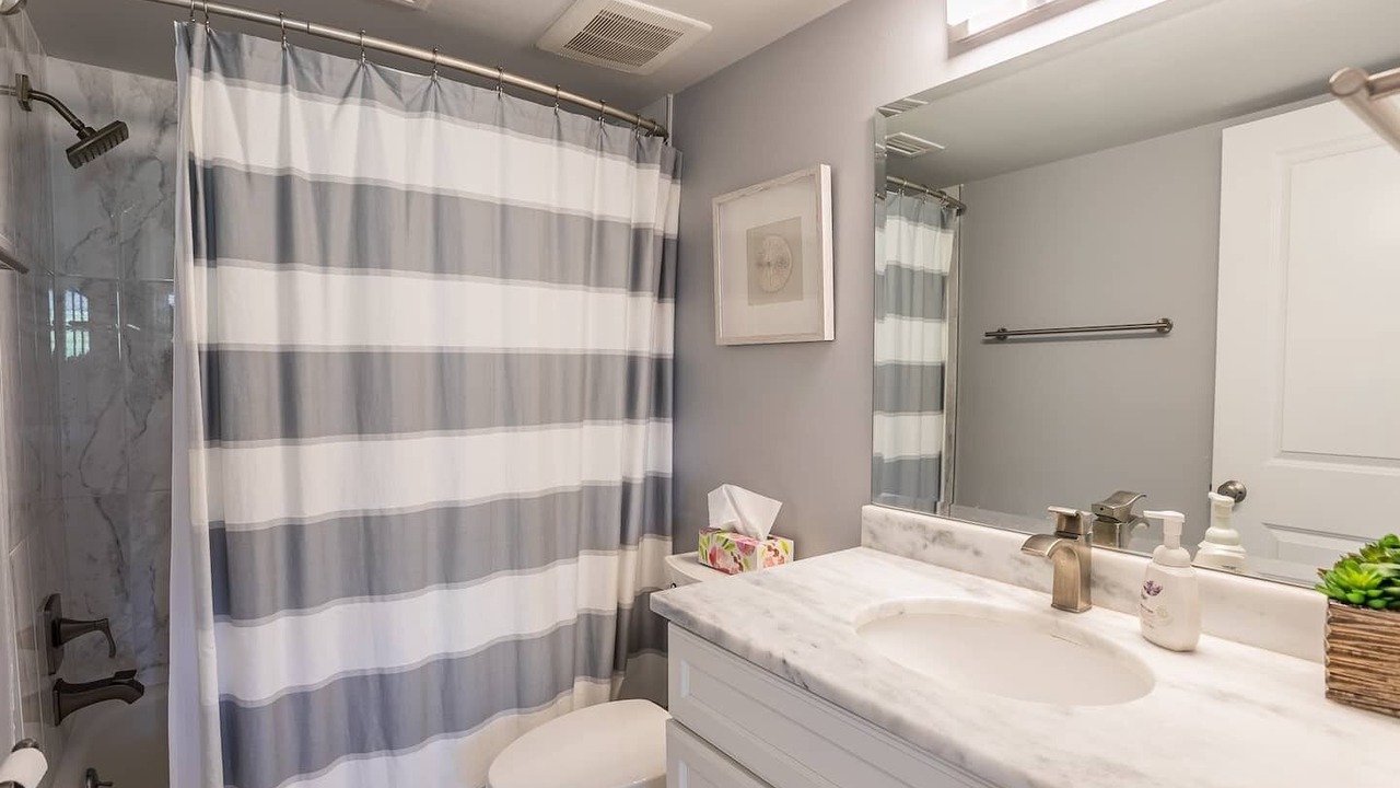 Photo of Bathroom in Capri Isle