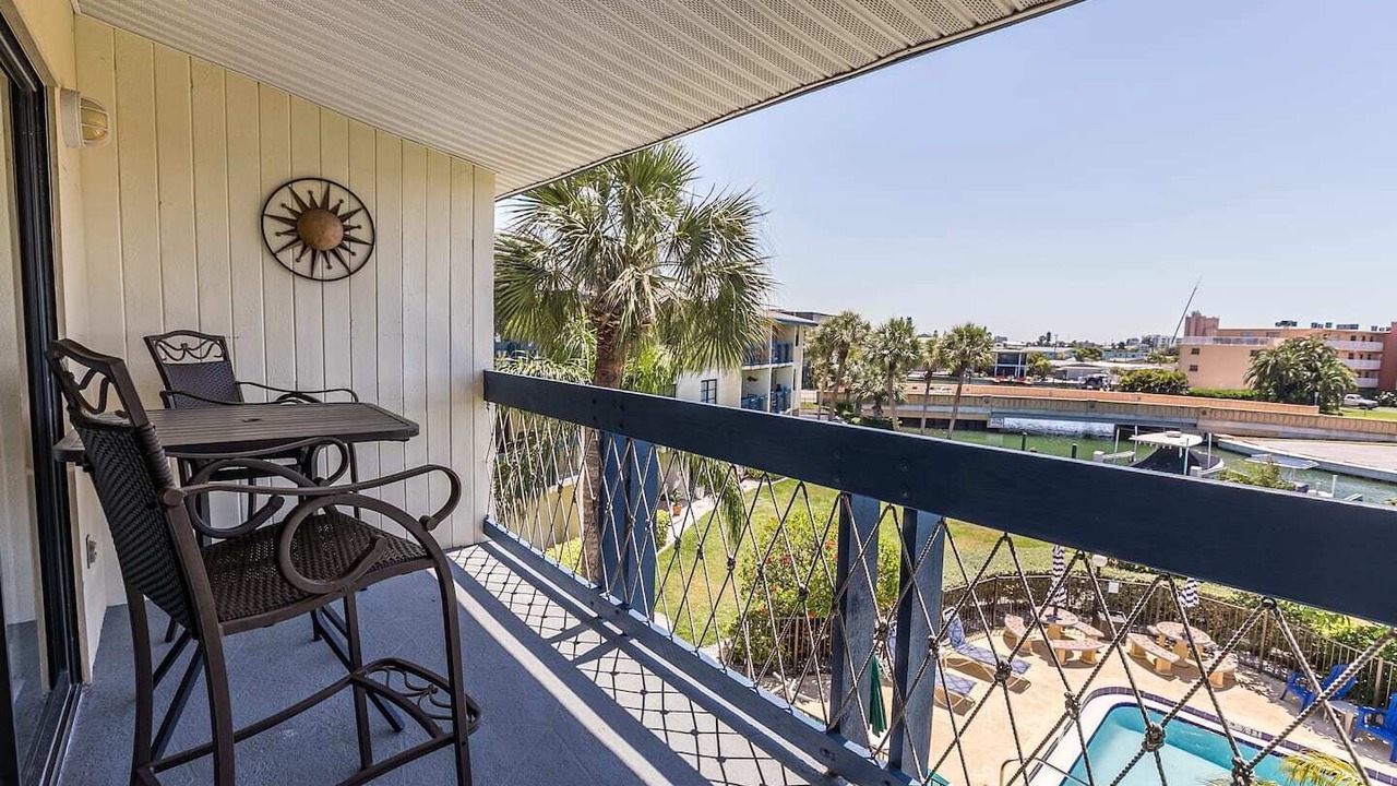 Photo of Outdoor in Capri Isle