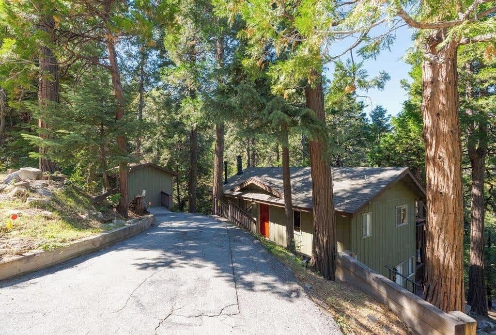 Photo of Outdoor in Crestline