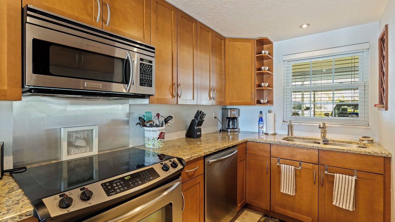 Photo of Kitchen in Capri Isle
