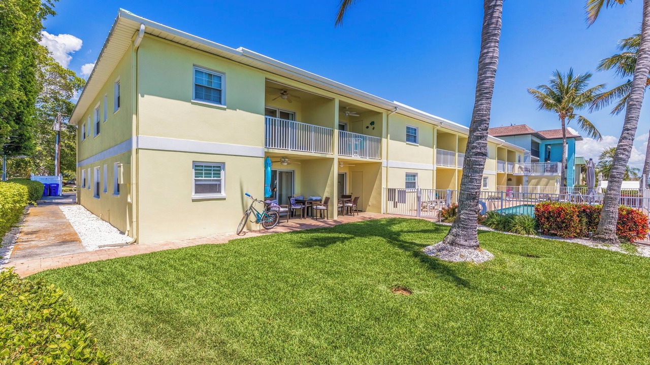 Photo of Outdoor in Capri Isle