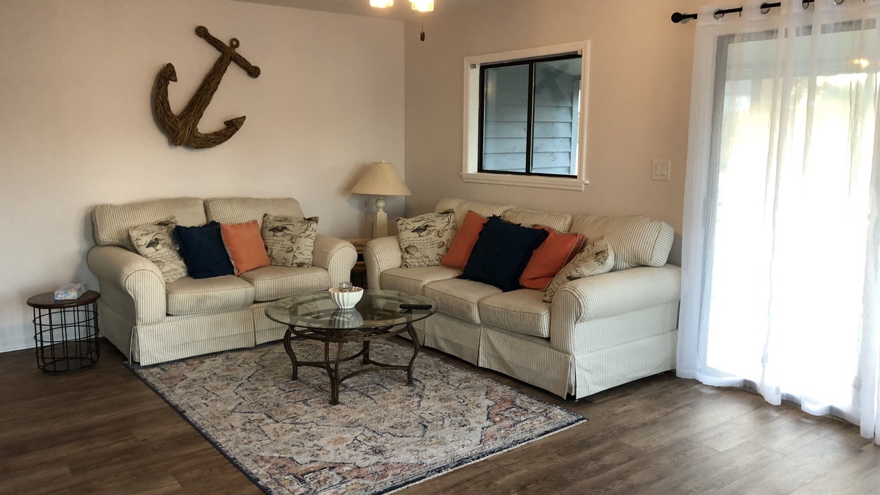Photo of Livingroom in Little River