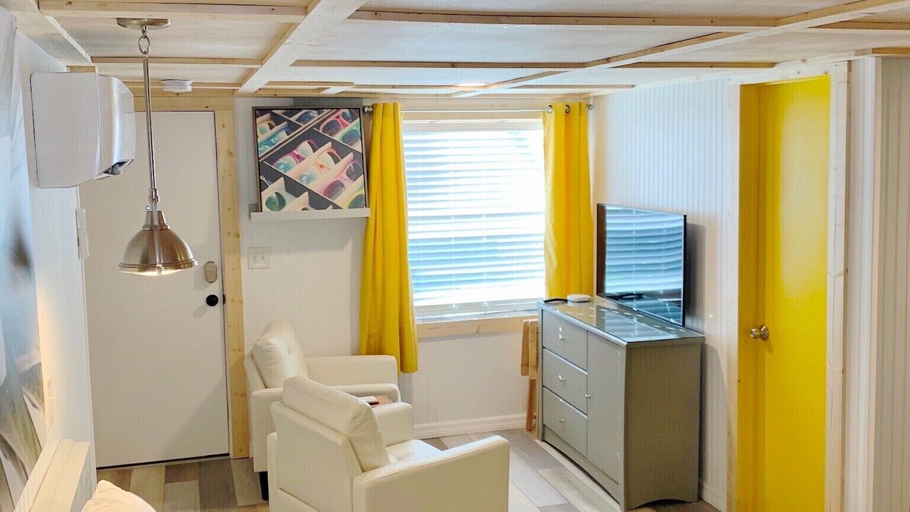 Photo of Bedroom in Treasure Island