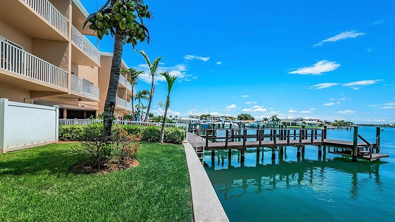 Photo of Outdoor in Capri Isle