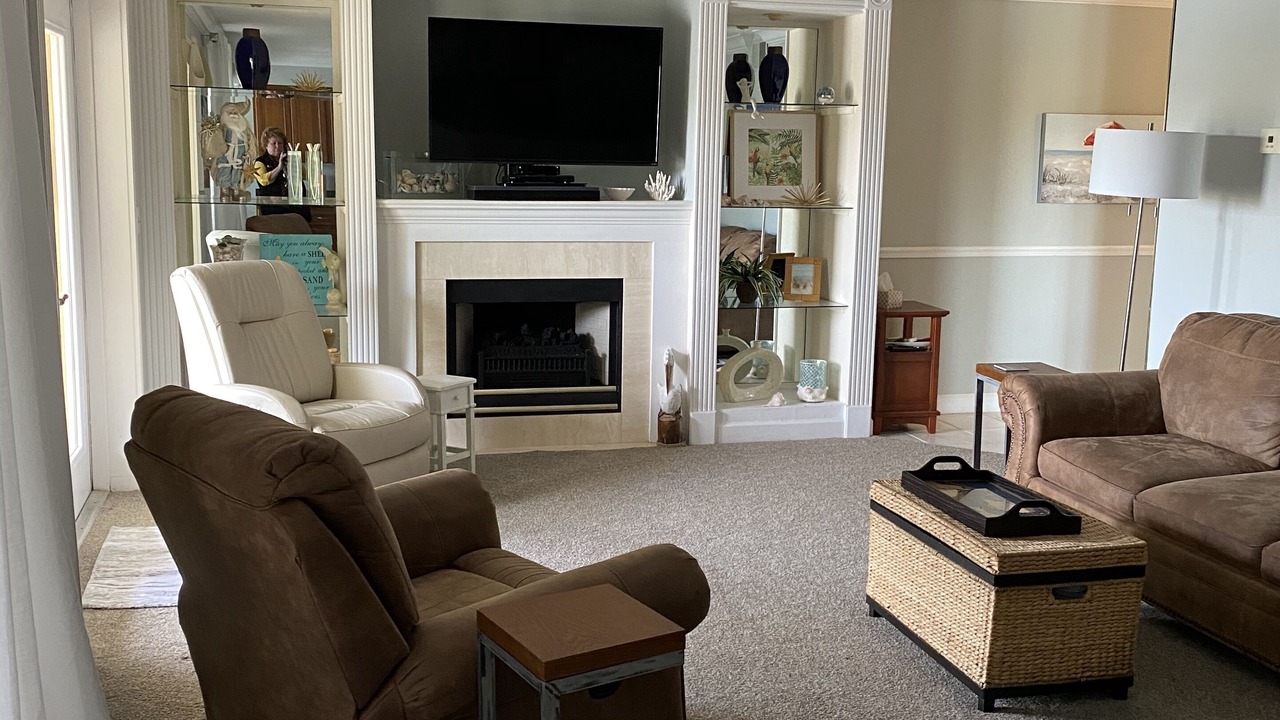 Photo of Livingroom in Tierra Verde