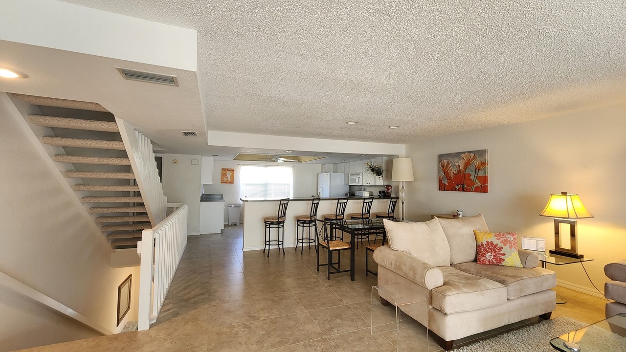 Photo of Livingroom in Tierra Verde