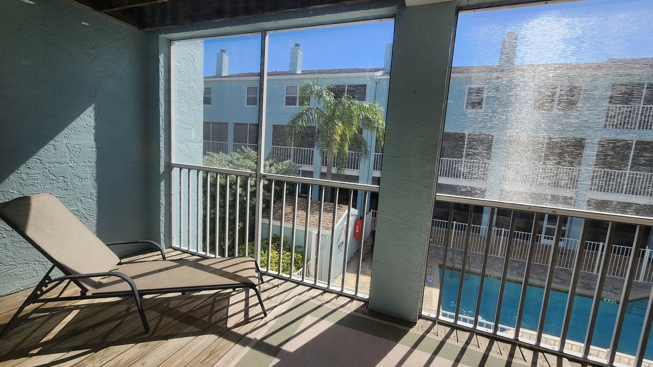 Photo of Patio Balcony in Tierra Verde