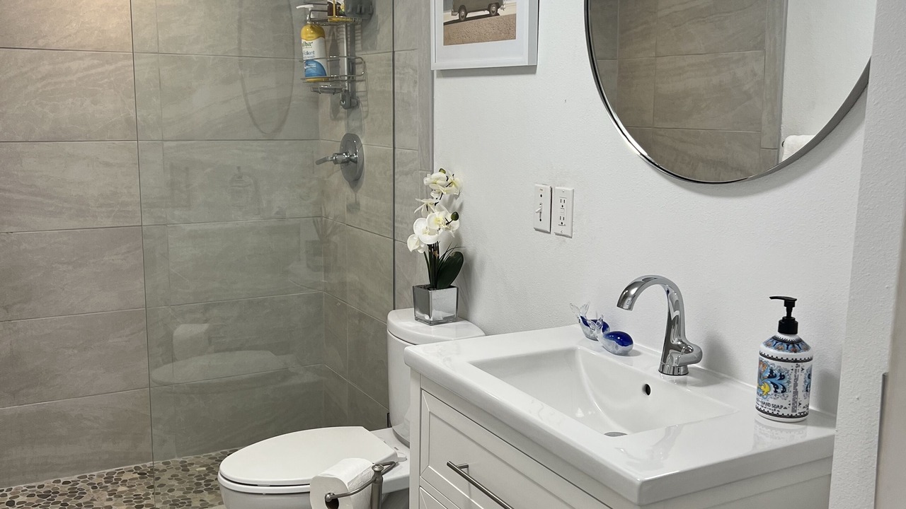 Photo of Bathroom in Kihei
