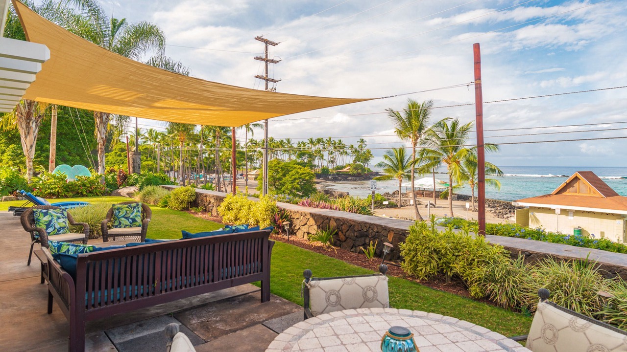 Photo of Patio Balcony in Kahaluu Bay