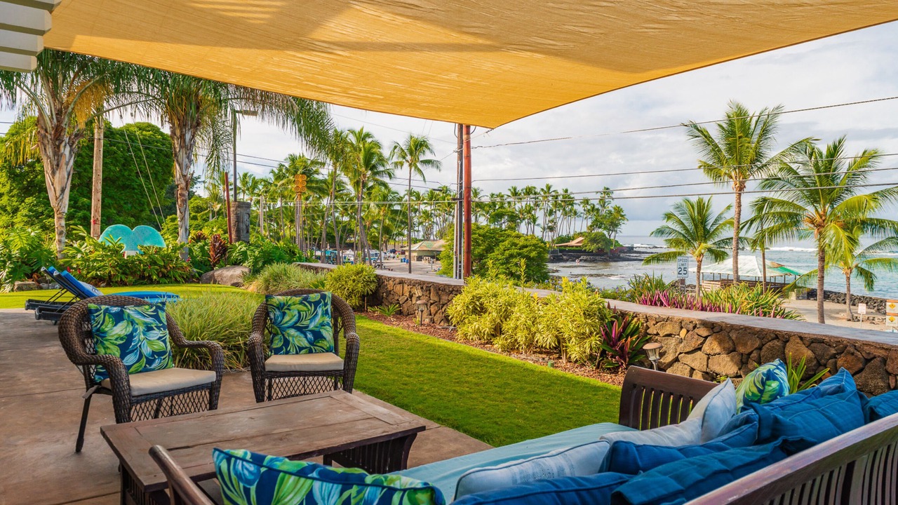 Photo of Patio Balcony in Kahaluu Bay