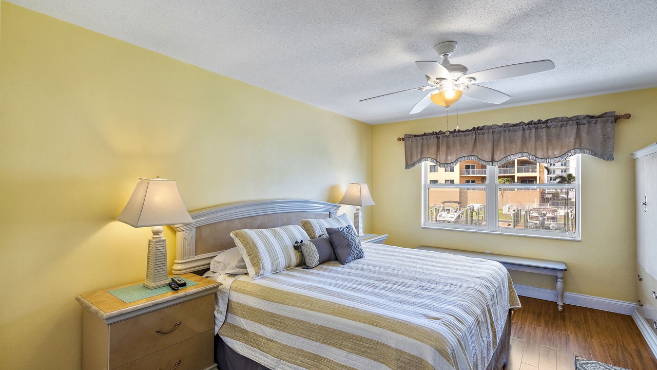 Photo of Bedroom in Treasure Island