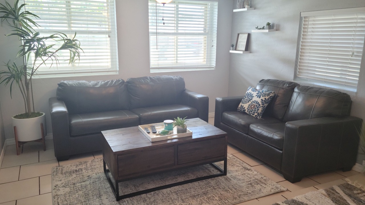 Photo of Livingroom in Anona