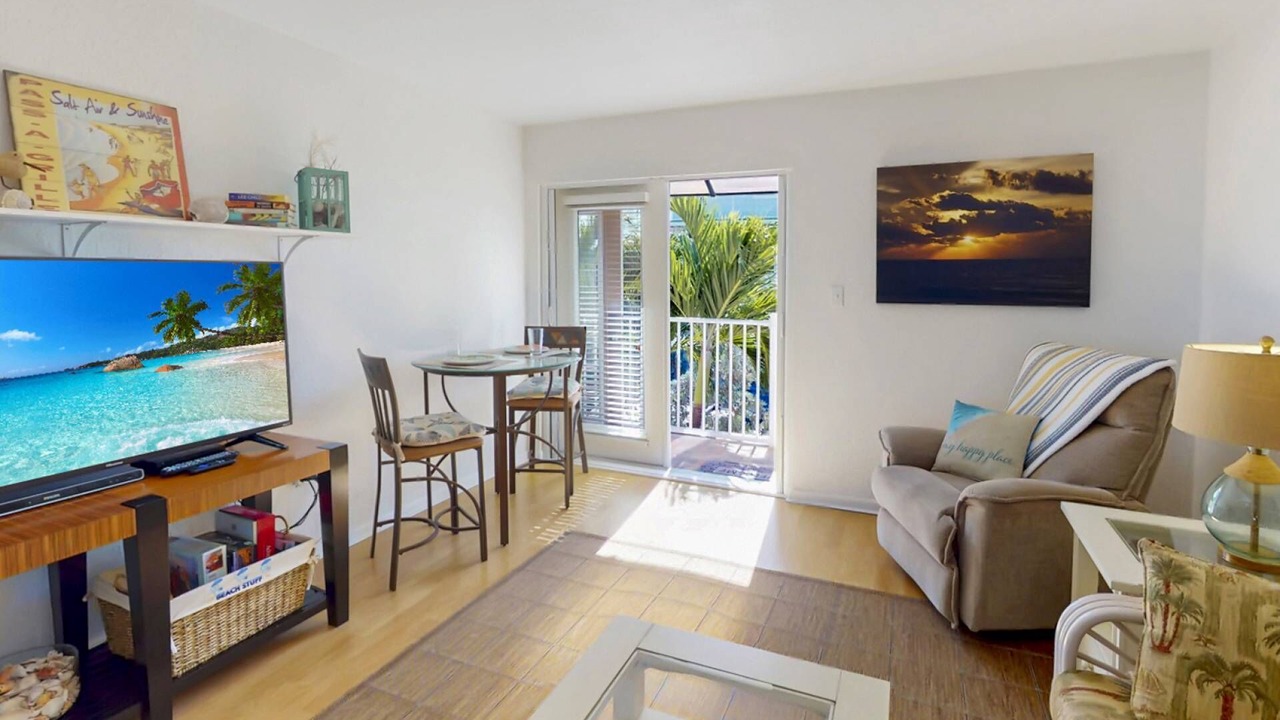 Photo of Livingroom in Pass-a-Grille Historic District