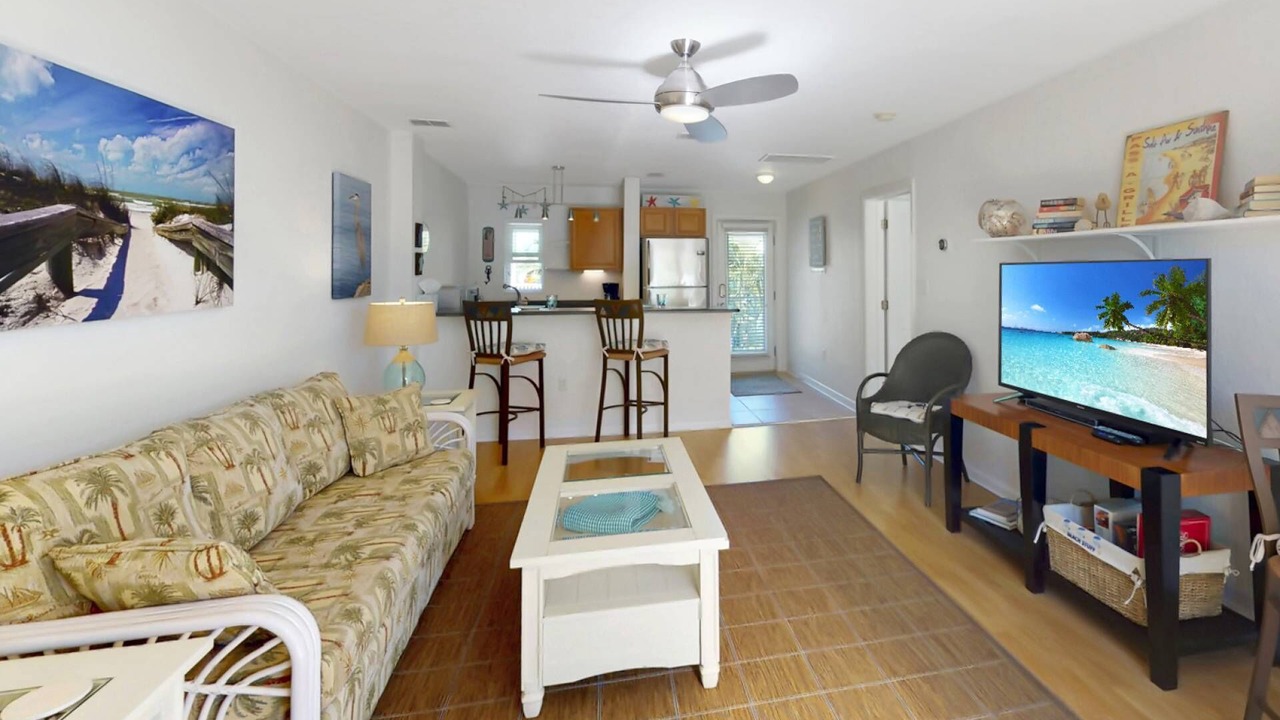 Photo of Livingroom in Pass-a-Grille Historic District