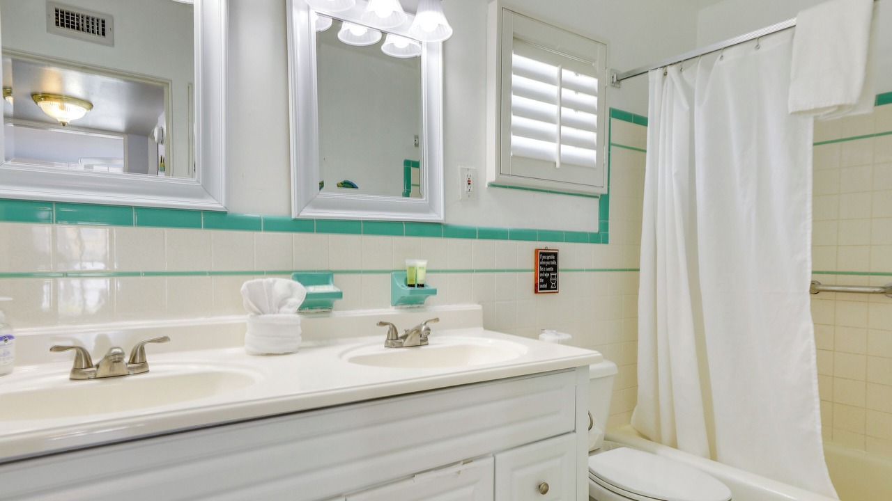 Photo of Bathroom in Longboat Key