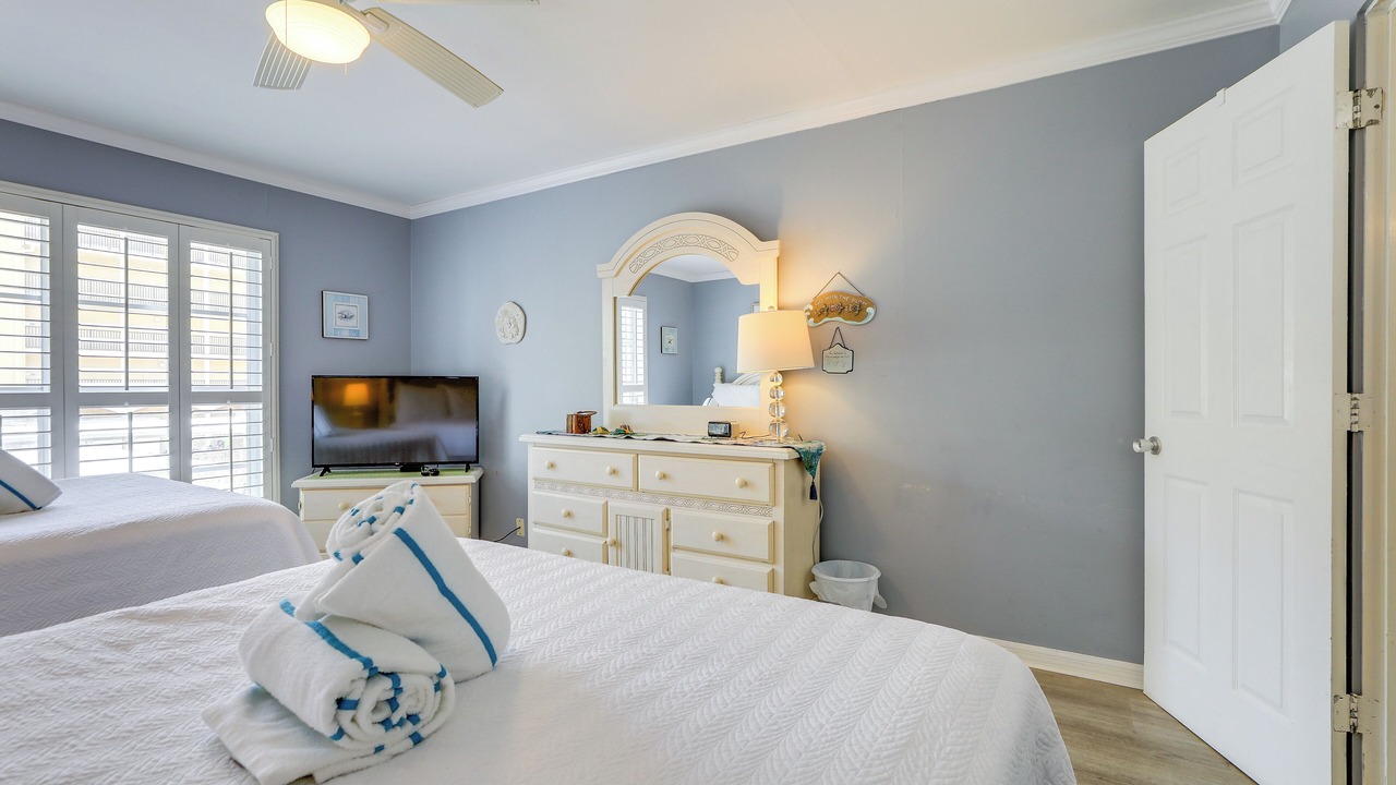 Photo of Bedroom in Longboat Key