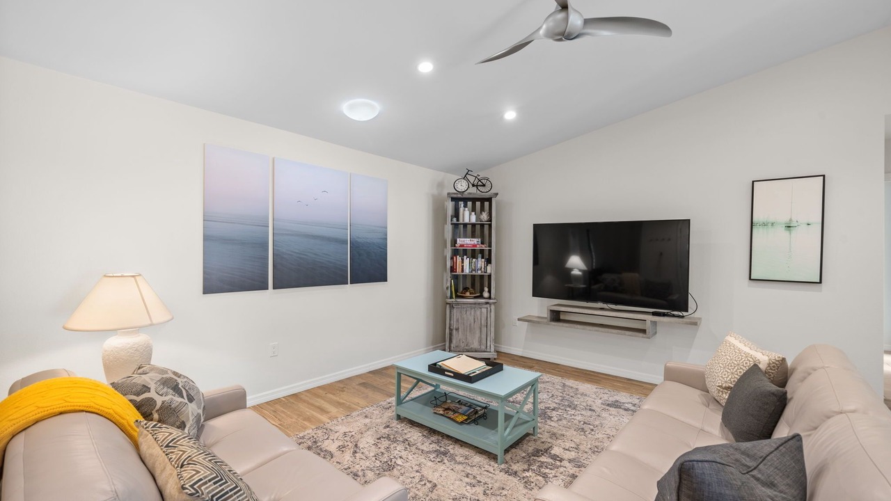 Photo of Bedroom in Indian Beach Sapphire Shores