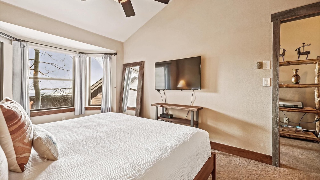 Photo of Bedroom in Warrior's Mark