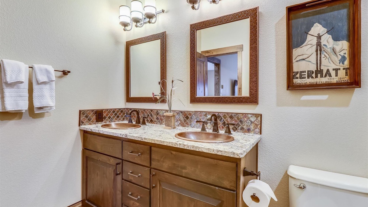 Photo of Bathroom in Warrior's Mark