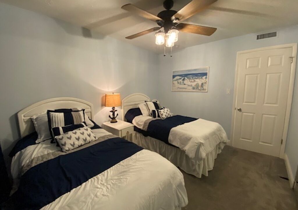 Photo of Bedroom in Longboat Key