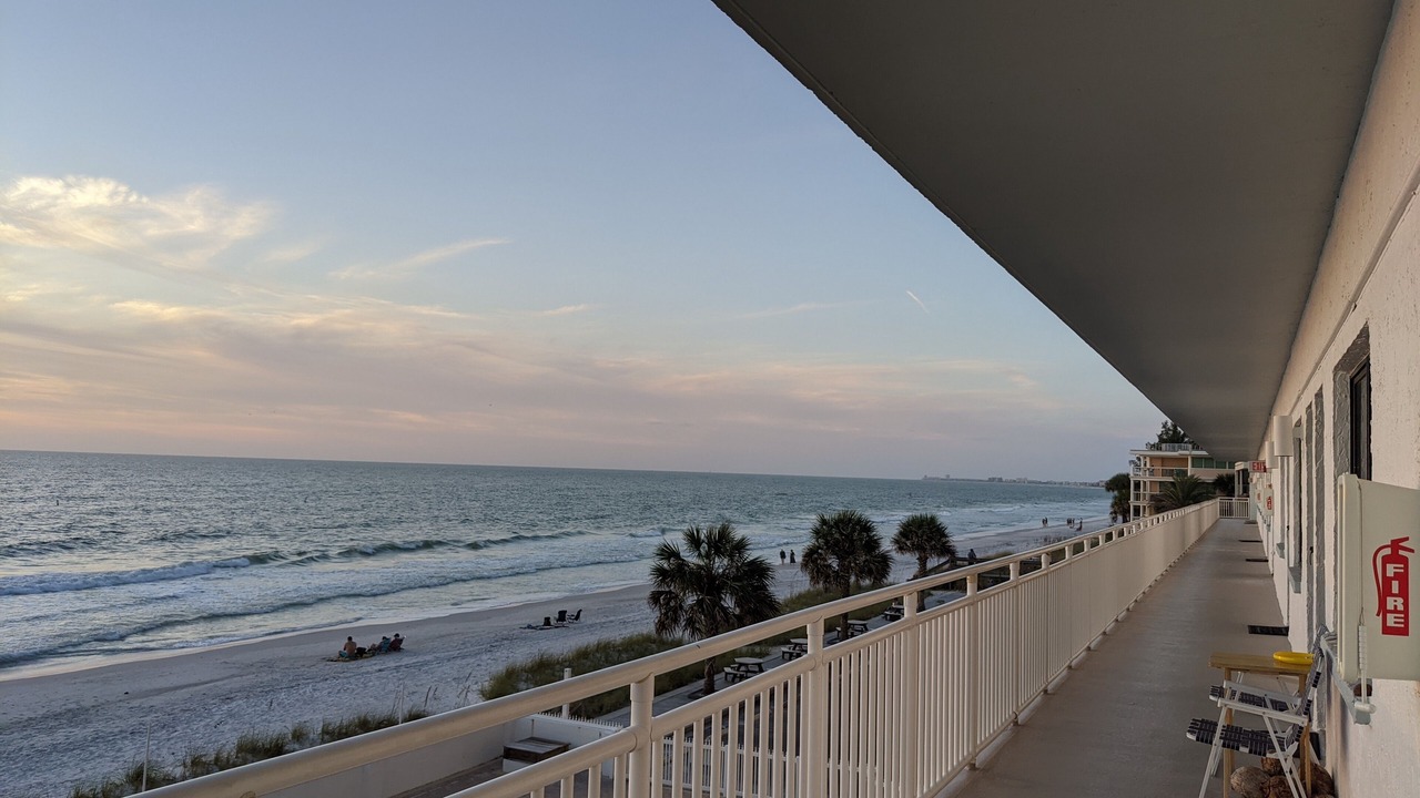 Photo of Patio Balcony in Sunset Beach