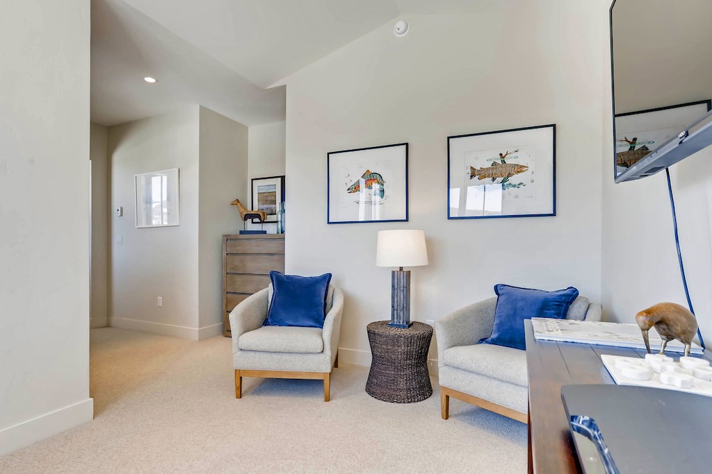 Photo of Livingroom in Fairmount On The River