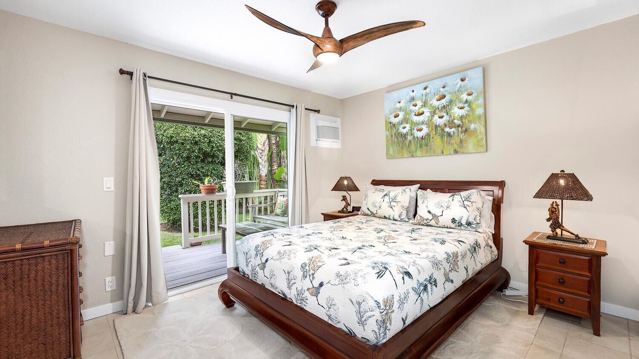 Photo of Bedroom in Kahaluu Bay
