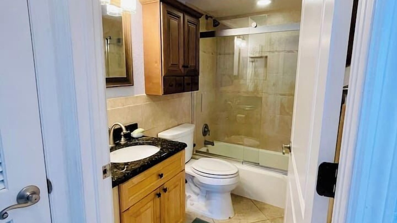 Photo of Bathroom in Capri Isle
