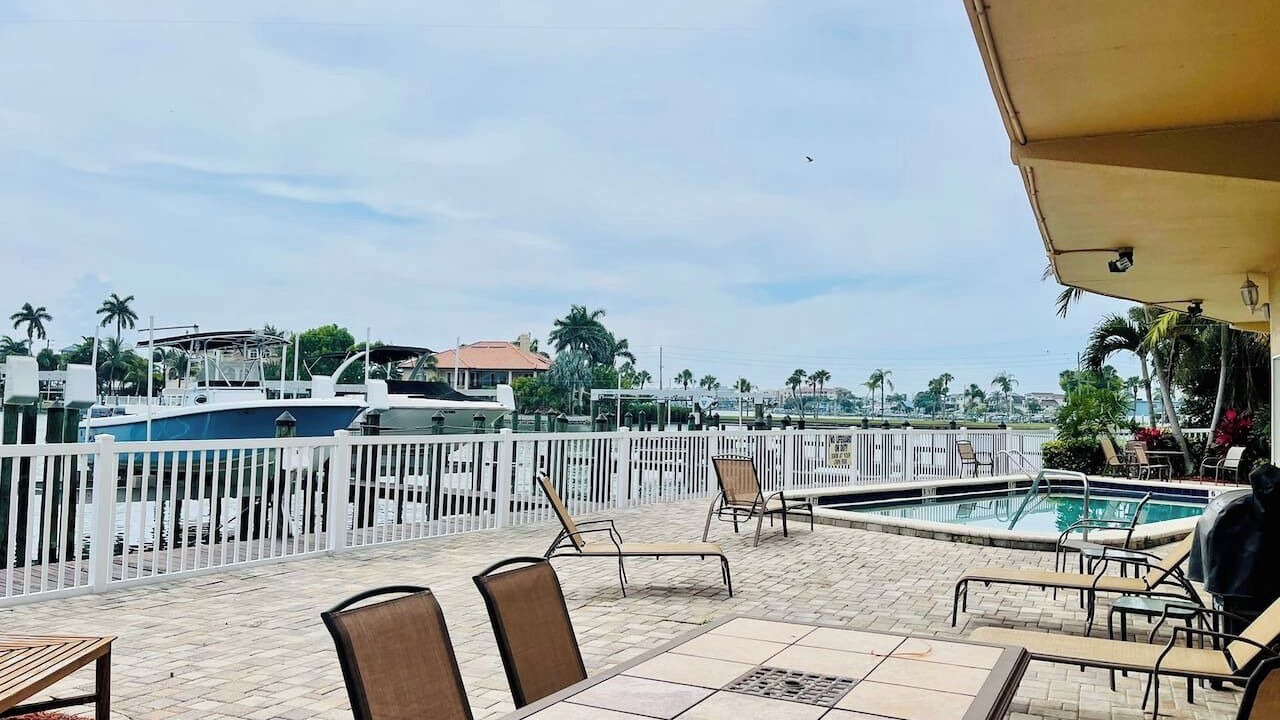 Photo of Outdoor in Capri Isle