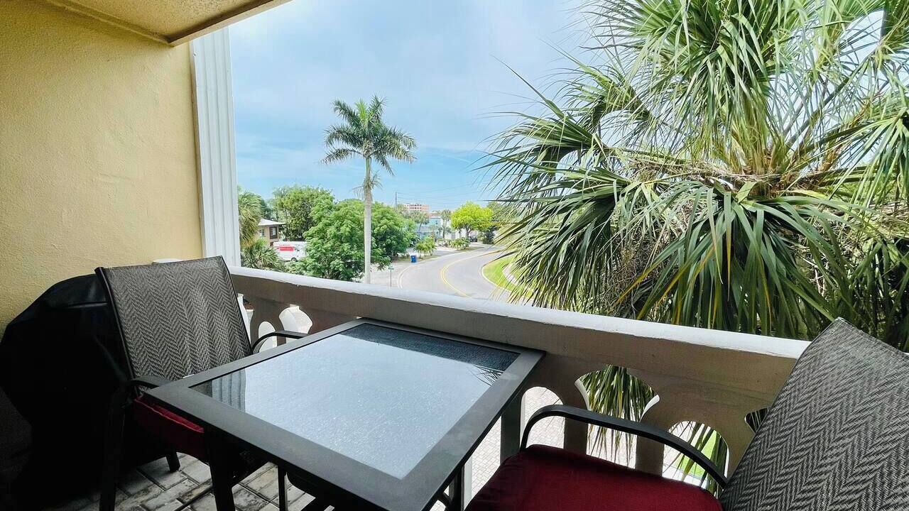Photo of Outdoor in Capri Isle