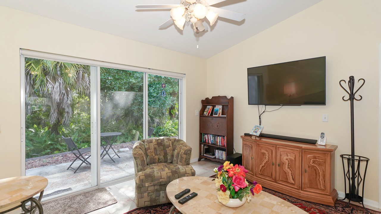 Photo of Livingroom in Park East