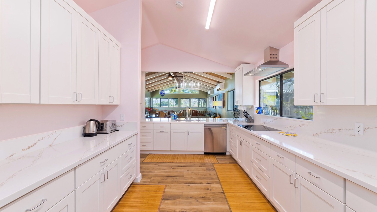 Photo of Kitchen in Waikoloa Village