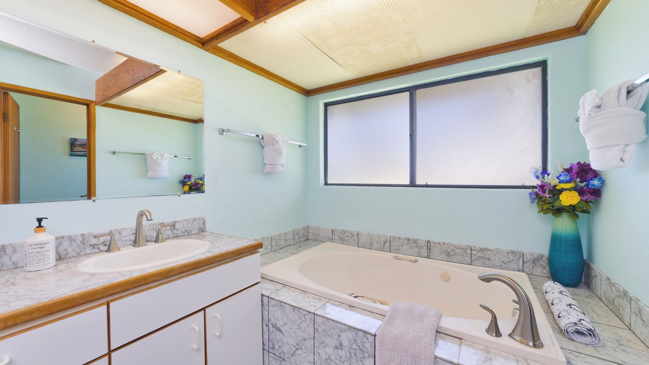 Photo of Bathroom in Waikoloa Village