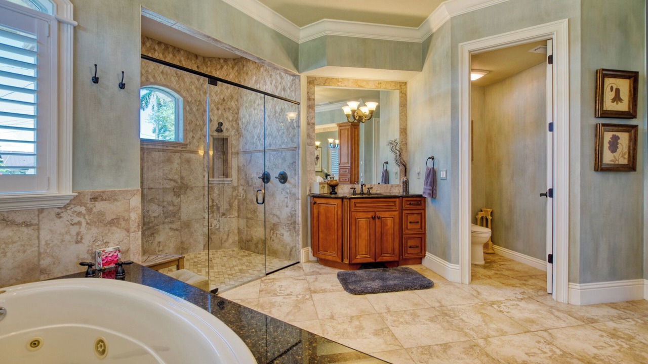 Photo of Bathroom in Yacht Club