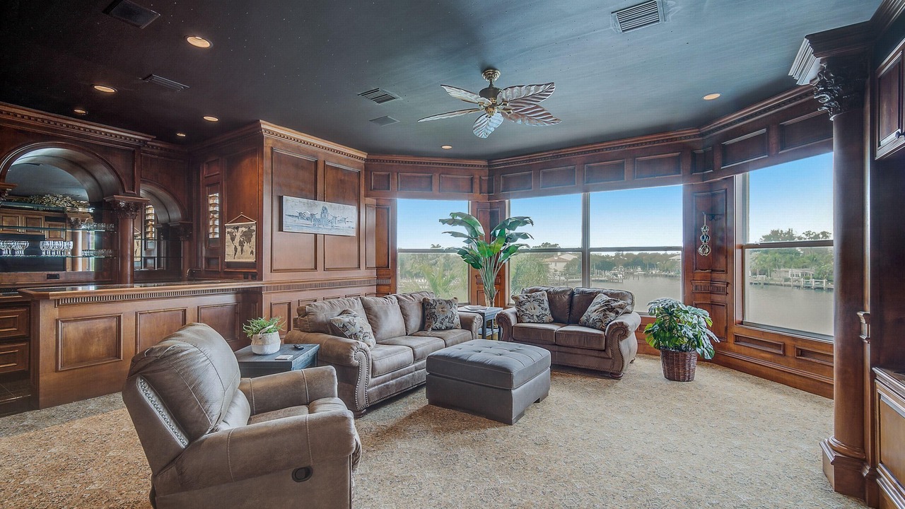Photo of Bedroom in Bay Isle
